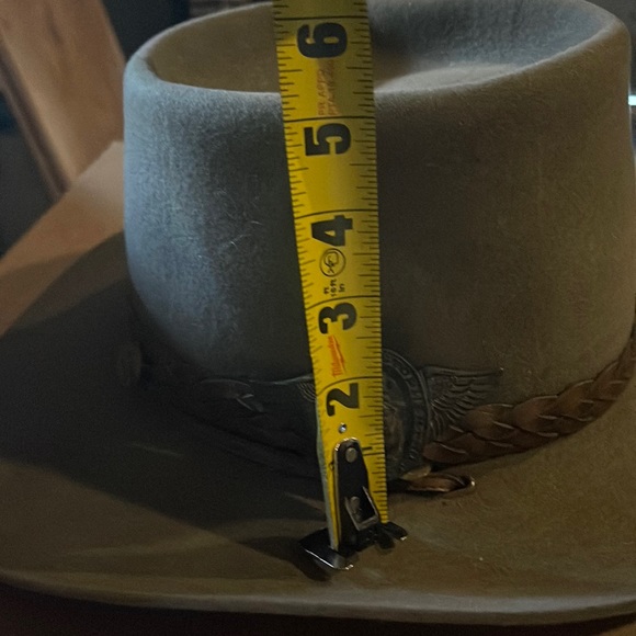 Stetson “Billy Kidd” Cowboy Hat. Custom Feather, beaded band.Light Brown.6 7/8’s - Picture 13 of 16